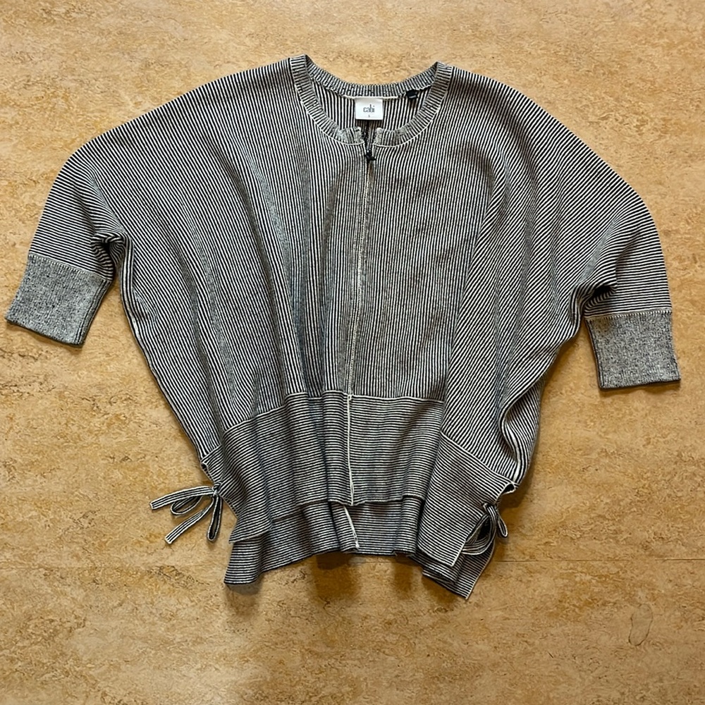CAbi Shortsleeve Zip Up Cardigan Sweater Small